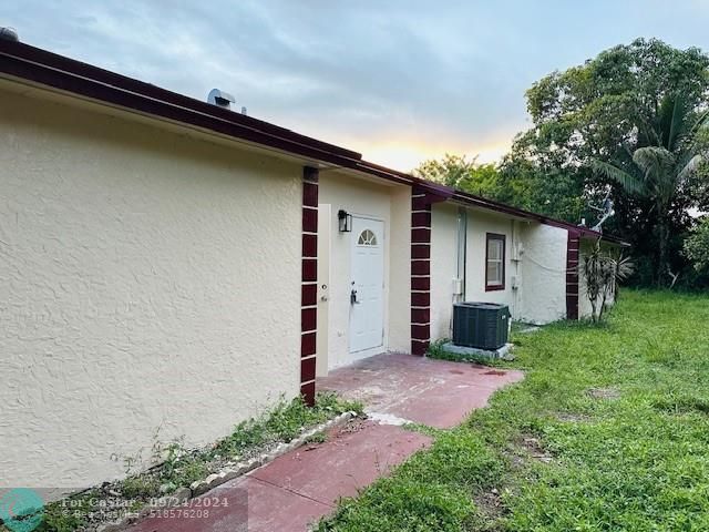 Building Photo - 5329 NW 6th Ct