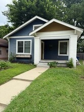 Building Photo - 124 Melrose Cir