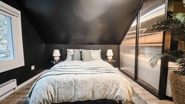 Foto del edificio - Chic Studio in North Winton Village