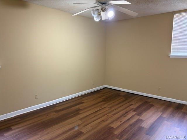 Foto del edificio - 560 Farmington Rd