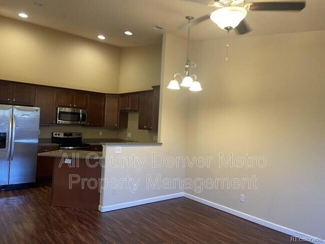 Foto del edificio - 5014 Everett St