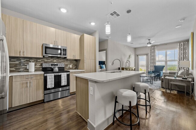 Building Photo - Harbor Hill