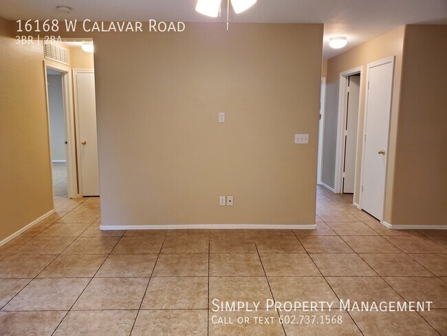 Building Photo - 3 Bedroom 2 bathroom house in Legacy Parc!