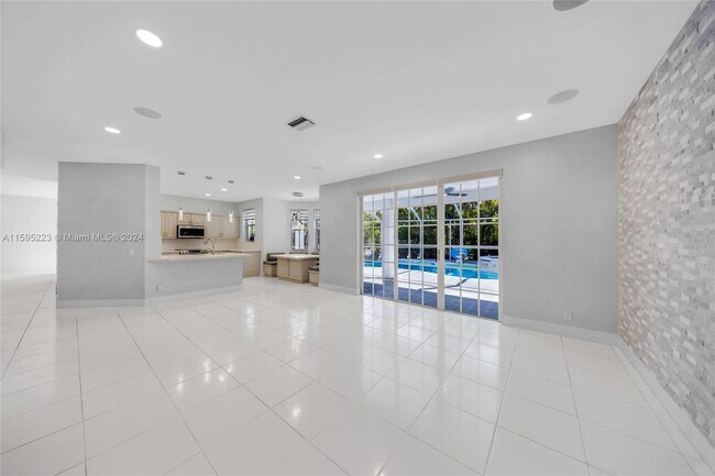 Building Photo - 3649 Heron Ridge Ln