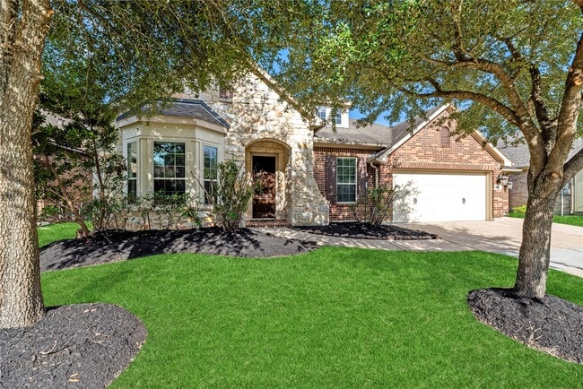 Building Photo - 10510 Trinity Springs Dr
