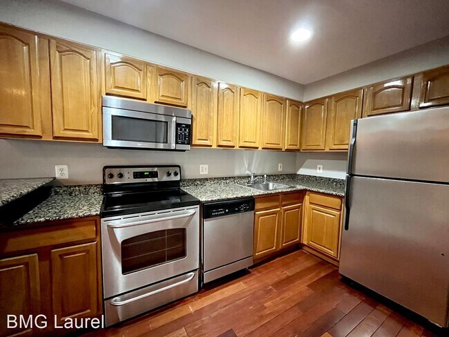 Building Photo - 2 br, 1 bath House - 450 Condon Terr SE (#...