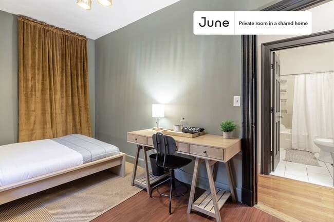Building Photo - Room in Shared 4 bed/1 bath home in Mission Hill