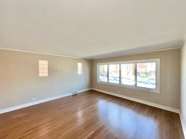 Foto del edificio - 5547 N Central Ave