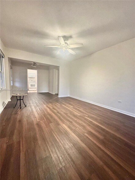 Foto del edificio - 430 76th St