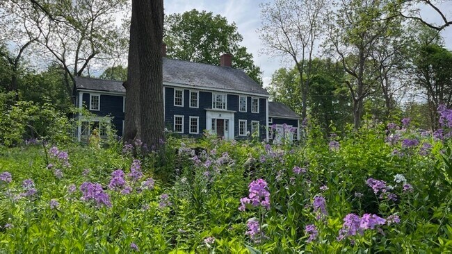 Foto del edificio - 25 Bulkeley Rd