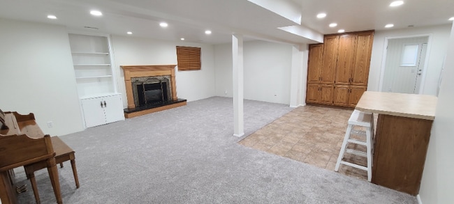 Building Photo - 7438 Camelback Cir