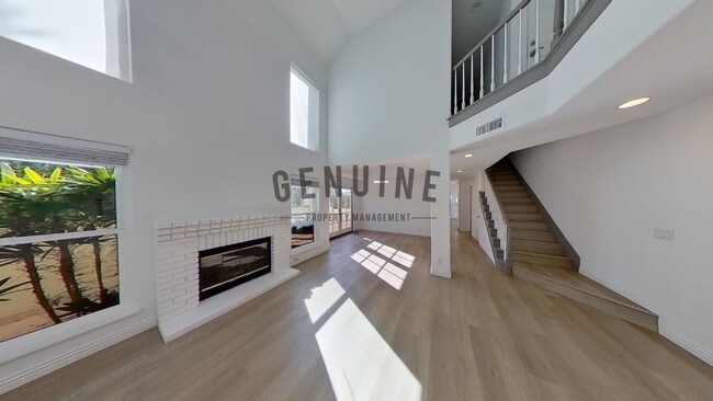 Foto del edificio - COMING SOON: Beautiful 3BD 3.5BA Townhome ...