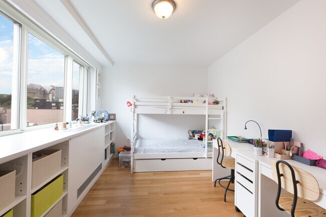 Foto del edificio - Inside Outside Livmor Rental