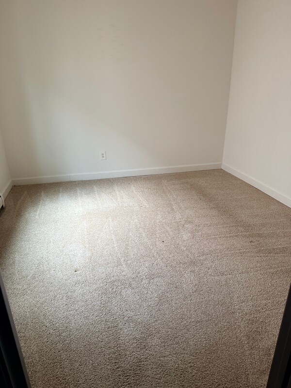 Foto del edificio - 1007 N Marshall St