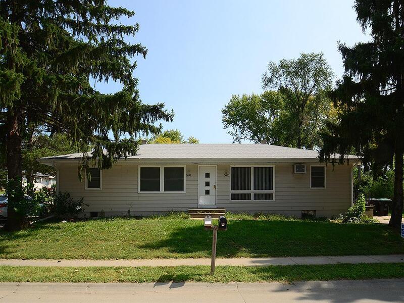 Primary Photo - 3605 S 82nd St
