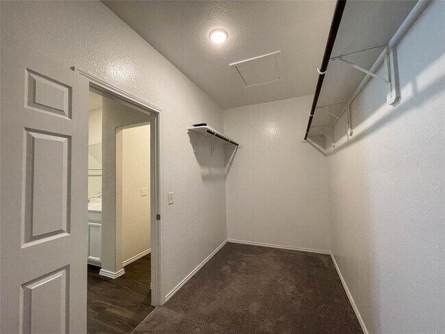Building Photo - 25826 Llano Knoll Ln