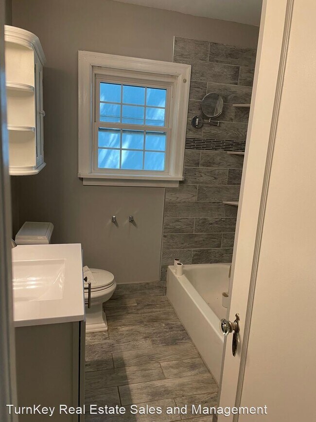 Foto del edificio - 4 br, 3 bath House - 1515 E Stanford
