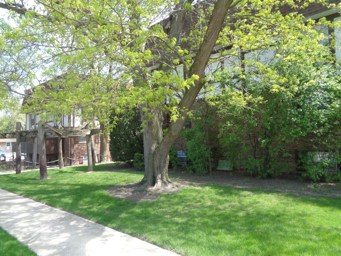 Foto principal - 9437 86th Ct