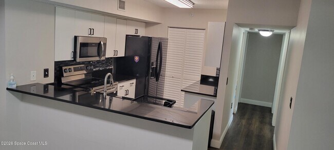 Foto del edificio - 1590 S 42ND Cir