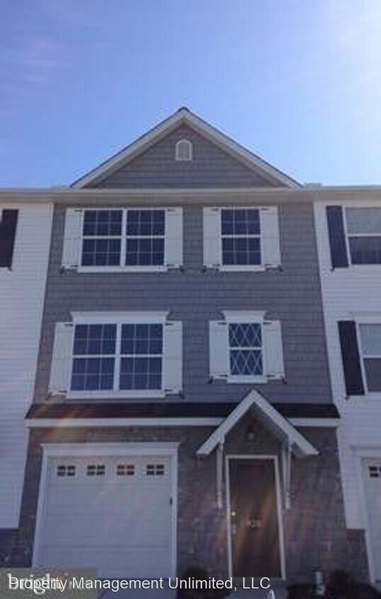 Primary Photo - 3 br, 2.5 bath House - 920 Lantern Ct