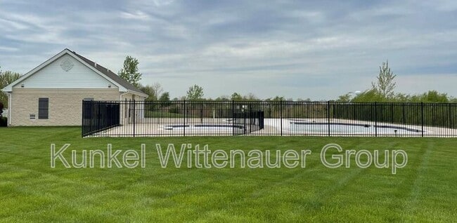 Photo - 701 Tower Grove Dr Apartment