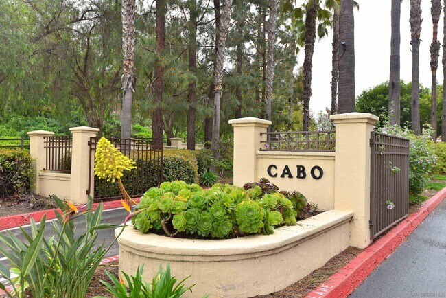 Foto del edificio - 2225 Cabo Bahia