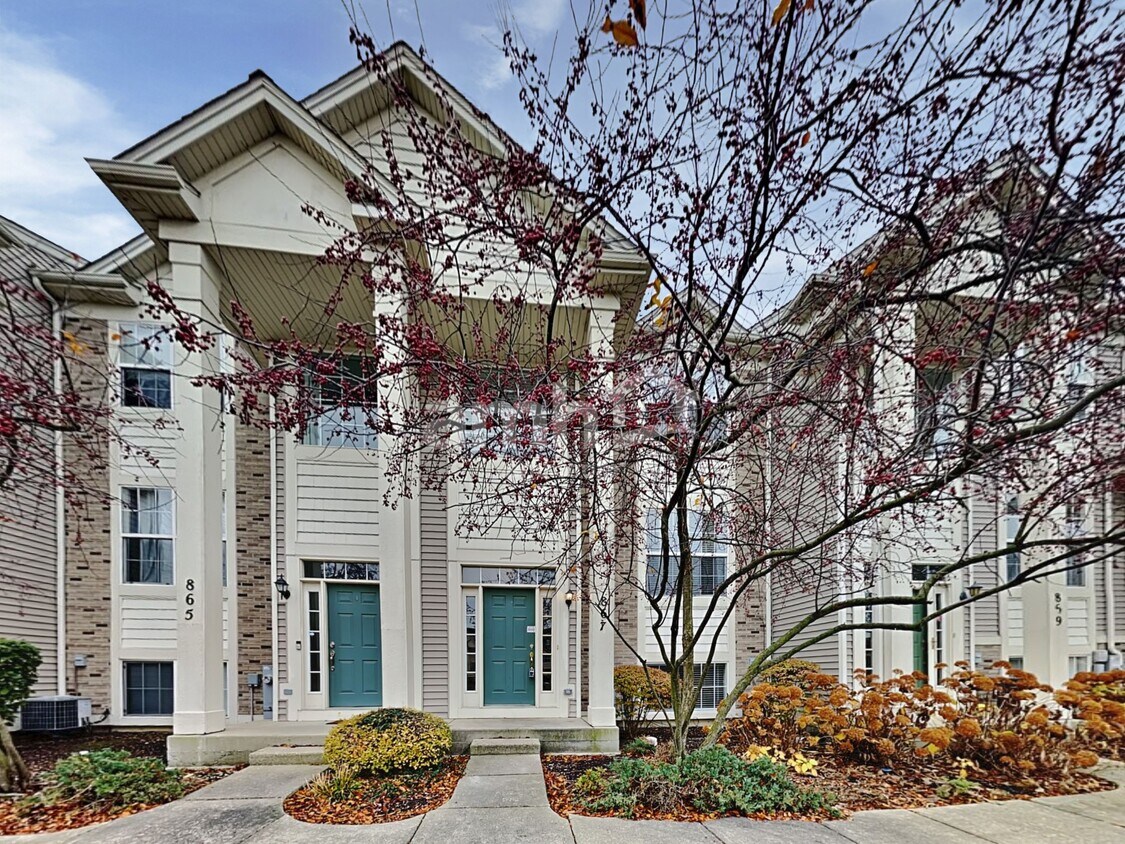 867 Summit Creek Drive House Rental in Shorewood, IL