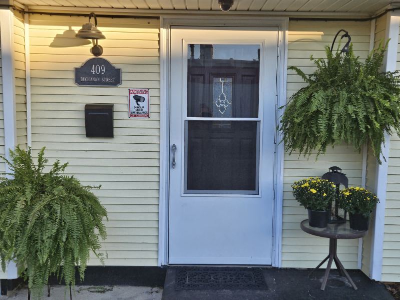 409 Buchanan St Unit 1, Belvidere, IL 61008 Apartments in Belvidere