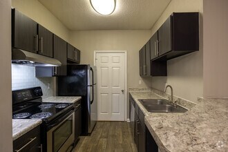 2BR - 2BA, 1154 Sqf - River Vista