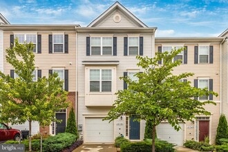 Building Photo - 12751 Longford Glen Dr