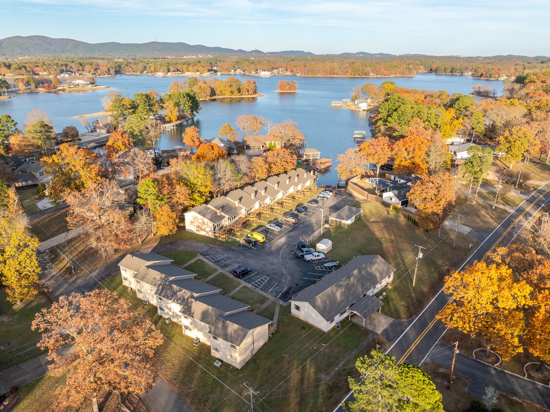 Primary Photo - Earl’s Point Condominiums