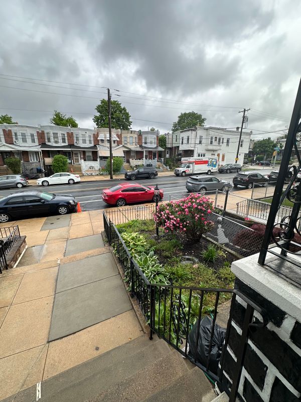 Building Photo - 1549 57th