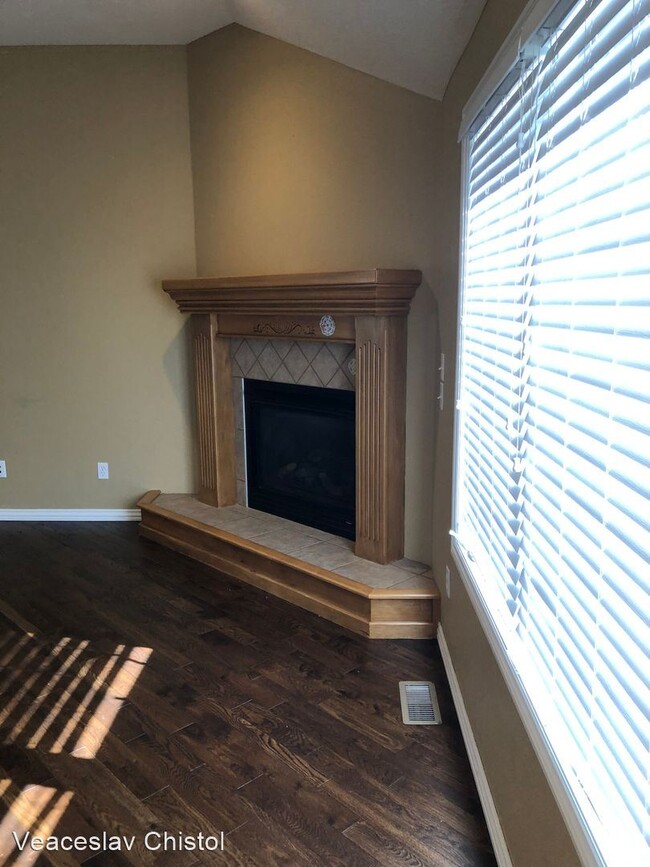 Building Photo - 5 br, 3 bath House - 618 N Maplewood Hills Rd