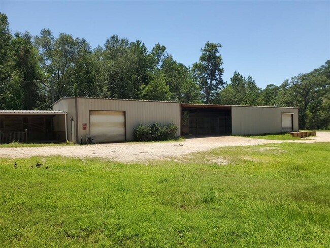 Foto del edificio - 12021 Old Montgomery Rd