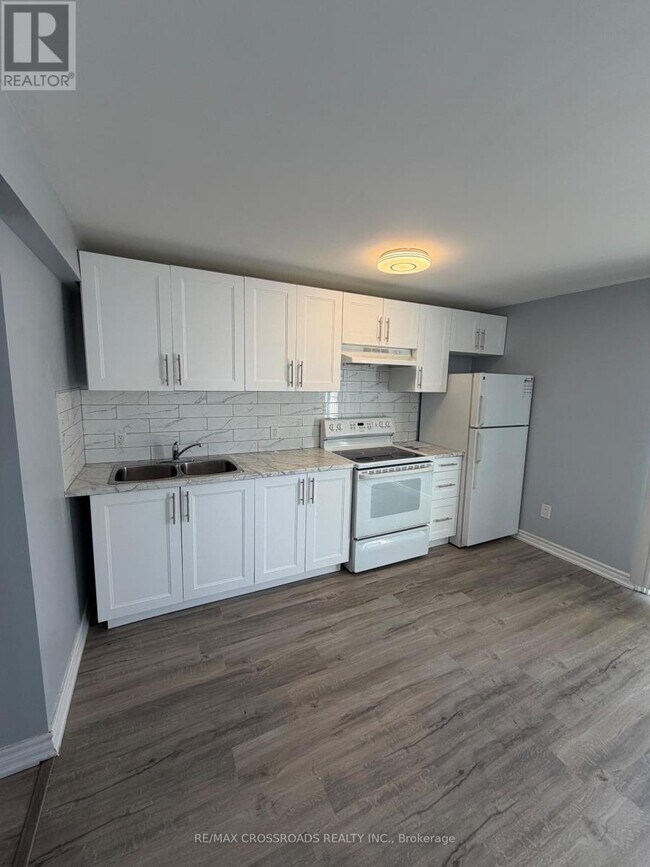 Photo du bâtiment - 33 Netherway Crescent