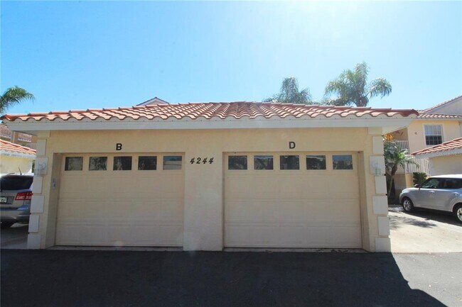Building Photo - 4244 Vicenza Dr