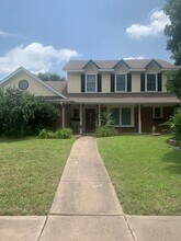 Building Photo - 110 Ridgegate Dr