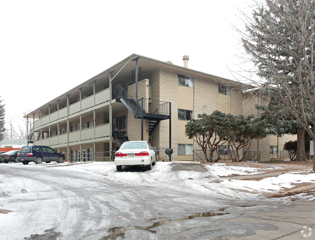 Primary Photo - Westside Village Apartments