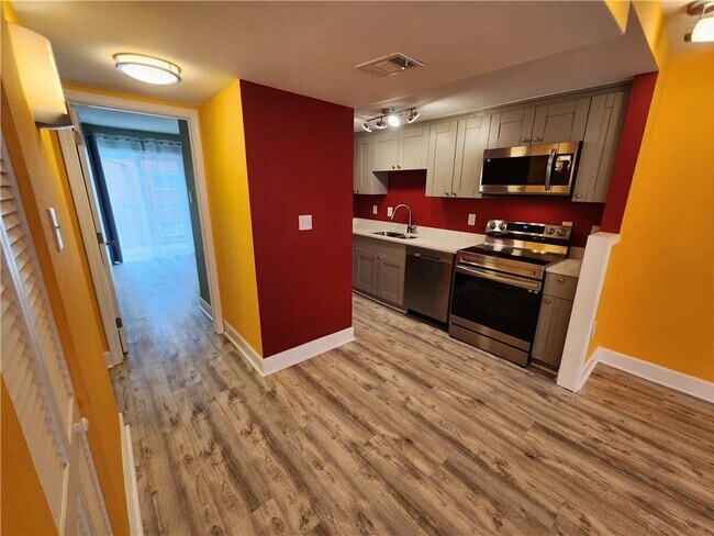 Foto del edificio - 387 Ralph McGill Blvd NE