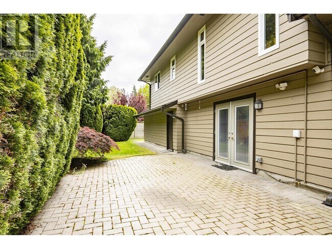 Photo du bâtiment - 5611 Plover Ct