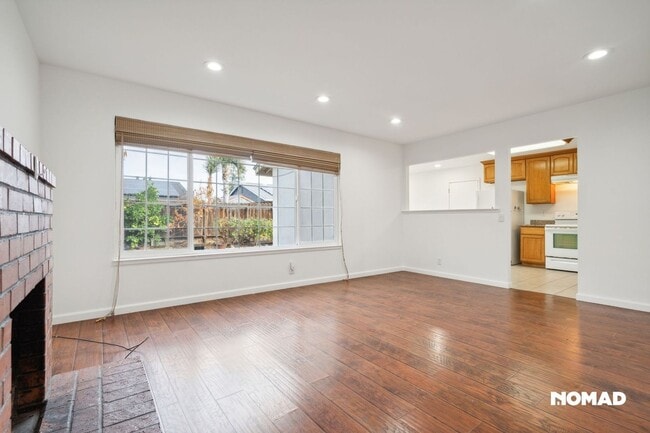 Foto del edificio - Charming 4BR House in Livermore with Solar/ TESLA Powerwalls