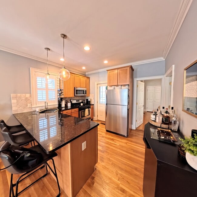 Photo - 142 Athens St Townhome