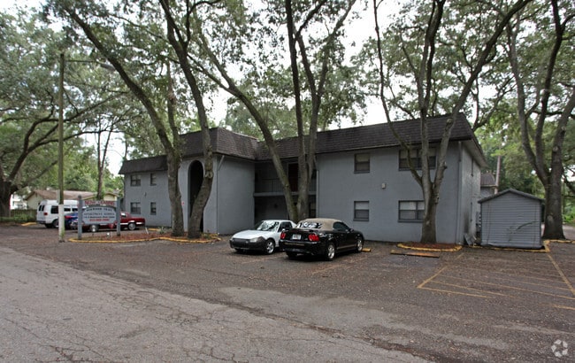 Building Photo - Oakwood Trace Apartments