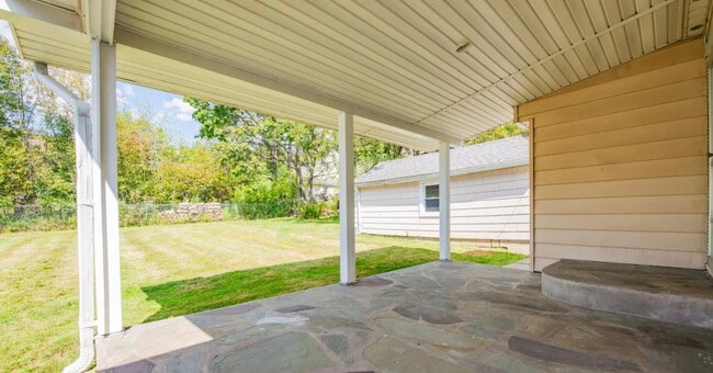 Building Photo - 11 Grampian Blvd