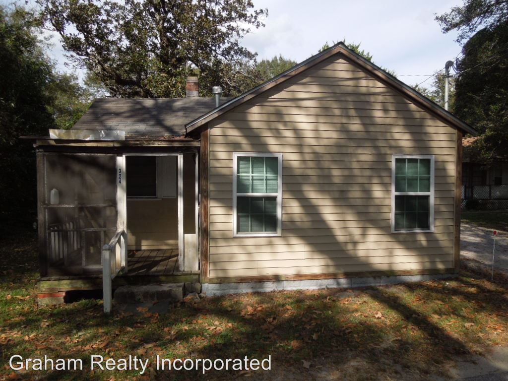 Primary Photo - 324 Dicey Ford Rd