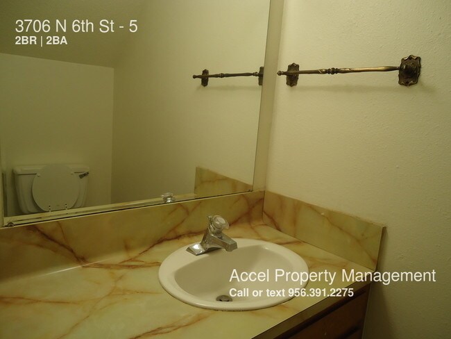 Foto del edificio - 3706 N 6th St