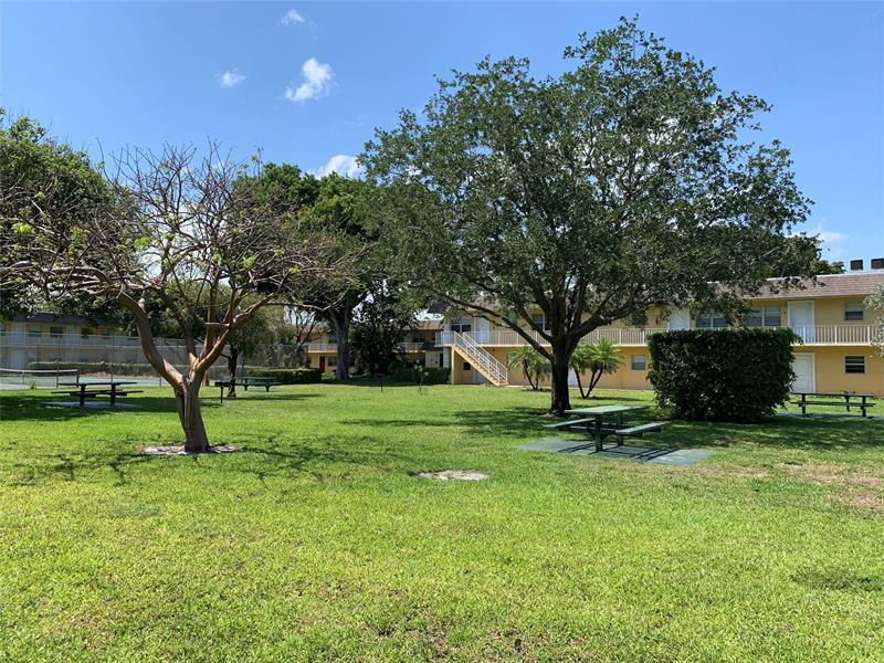 Foto principal - 5150 NE 6th Ave
