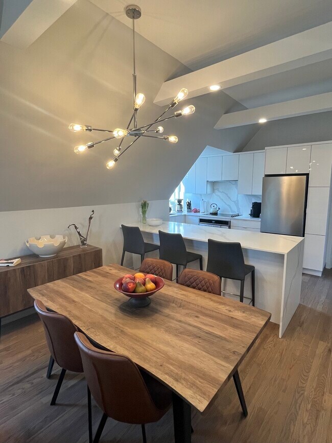 Dining to Kitchen - 538 Maclaren St