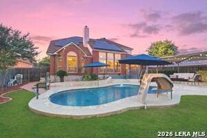 Building Photo - 922 Desert Bluff