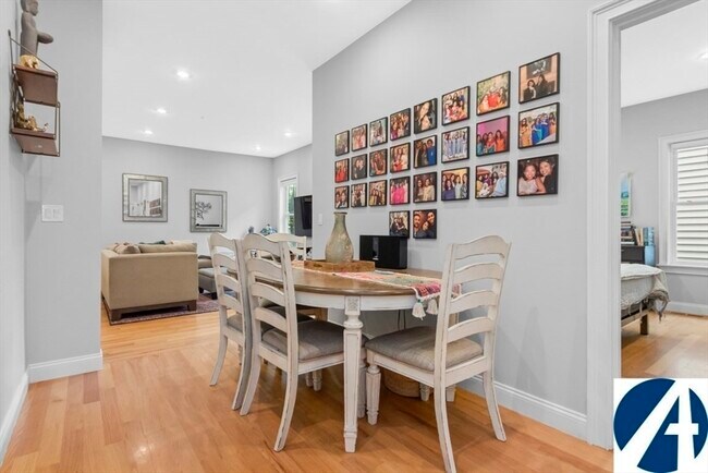 Foto del edificio - 25 Chilcott Pl